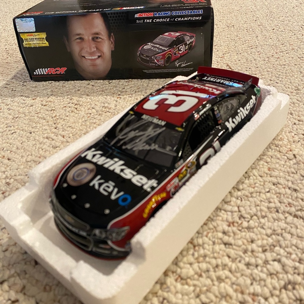 Autographed Ryan Newman NASCAR 1:24- Scale Stock Car